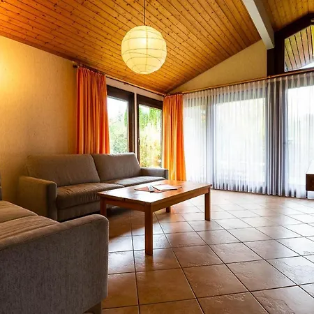 Ferienwohnpark Satteldachhaus Typ 10 Sdr 106 Tatil Evi Immenstaad am Bodensee